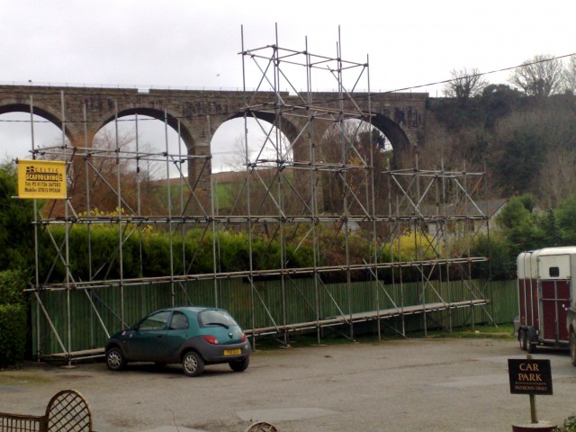 The scaffolding for the Pipers The scaffolding for the Pipers